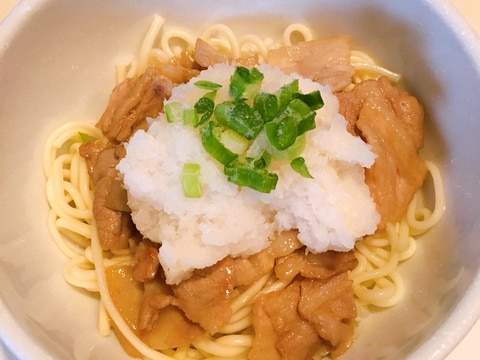 冷やしおろし肉うどん！